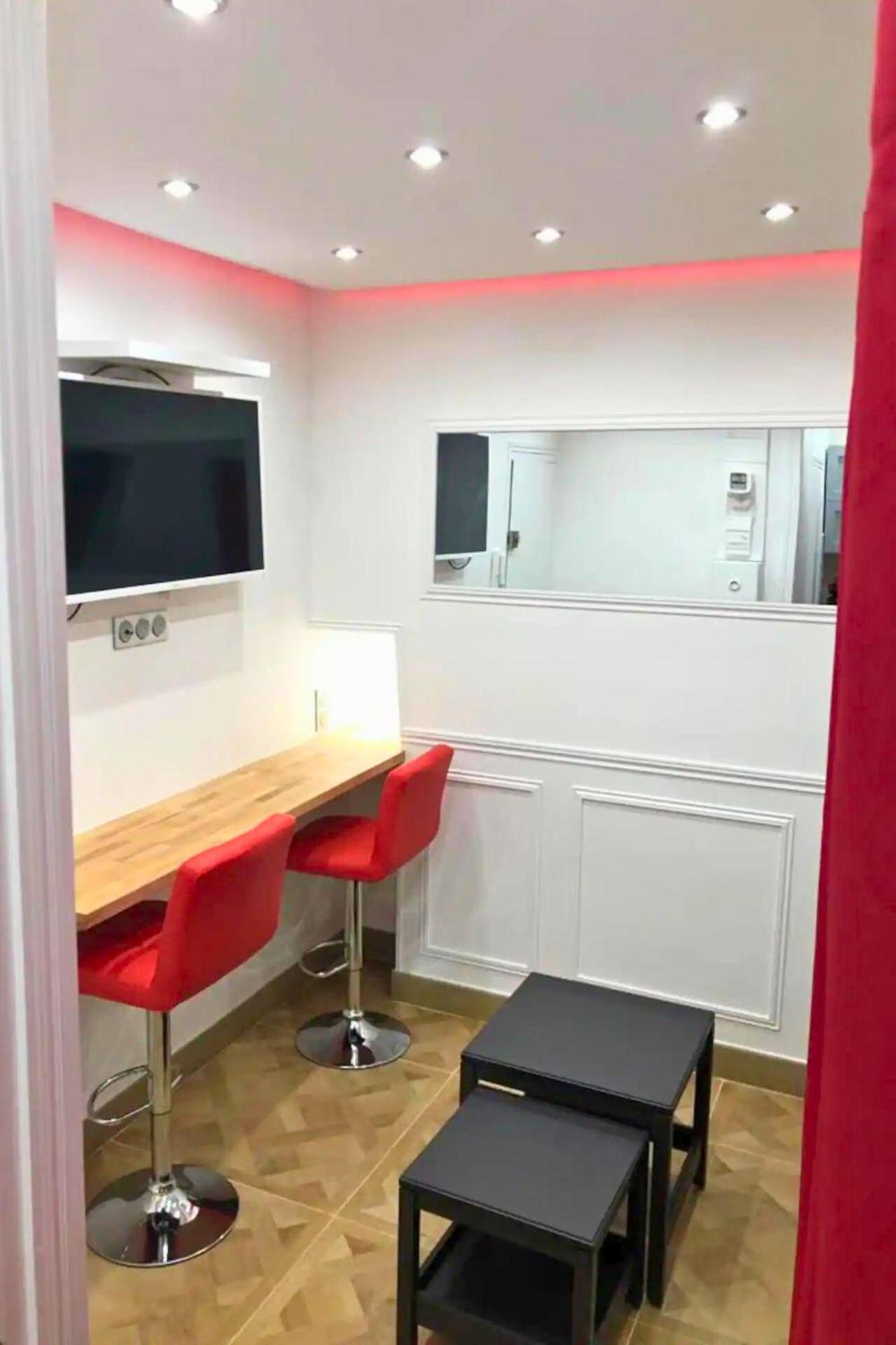 Pretty Flat In Appartement Parijs